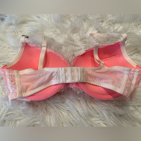NWT Victoria’s Secret Bra Size 34D- Pink with Cream Lace and Rhinestones/Pearls - Picture 4 of 4
